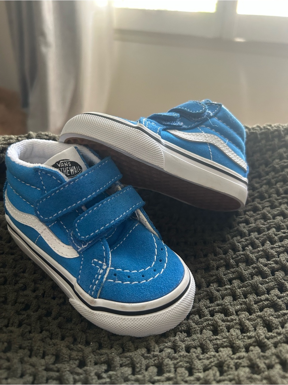 Vans Kids Blue Velcro Sk8-Mid Sneakers